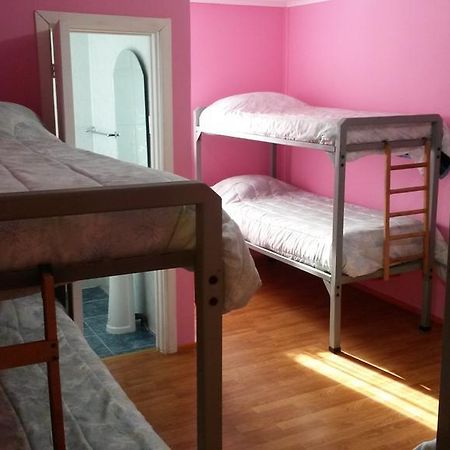 Hostal Chiloe Hostel 푼타아레나스 외부 사진