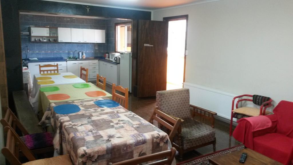 Hostal Chiloe Hostel 푼타아레나스 외부 사진